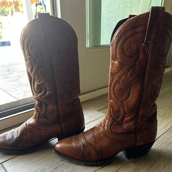 Tony Lama Rich Brown Western Boots - Picture 2 of 6